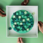 top shot papercraft d'un projet d'animation stop motion en pop corn