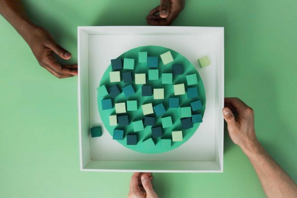 top shot papercraft d'un projet d'animation stop motion en pop corn